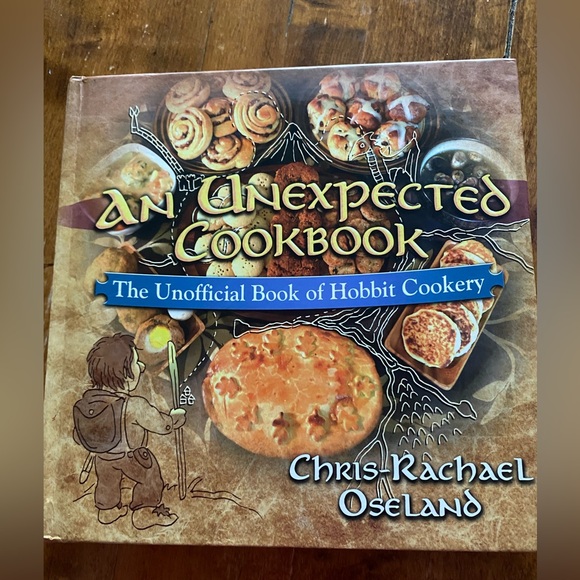 Hobbit cookbook - Picture 1 of 2